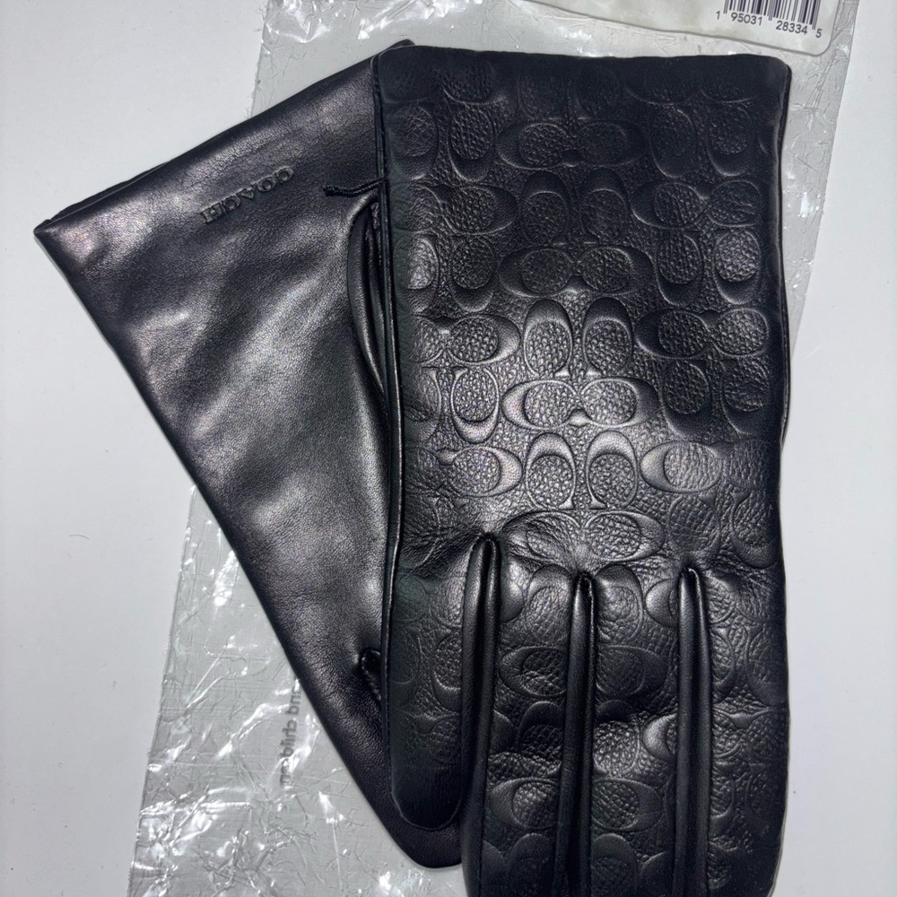 Coach Embossed Black Leather Womens Gloves